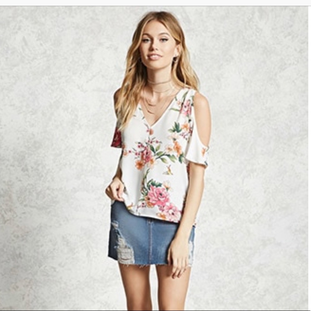 F21: Floral and Bird Top XL
